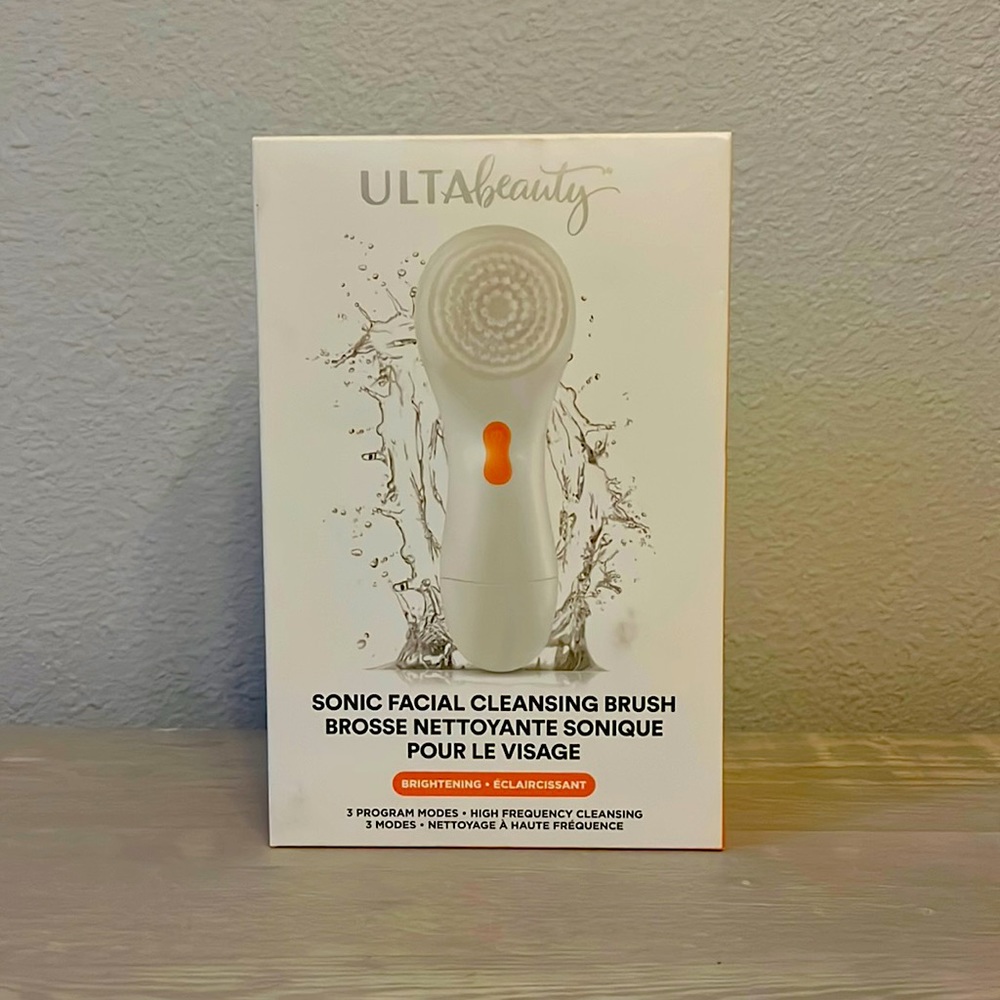 Ulta Beauty sonic facial cleansing brush NEW IN BOX